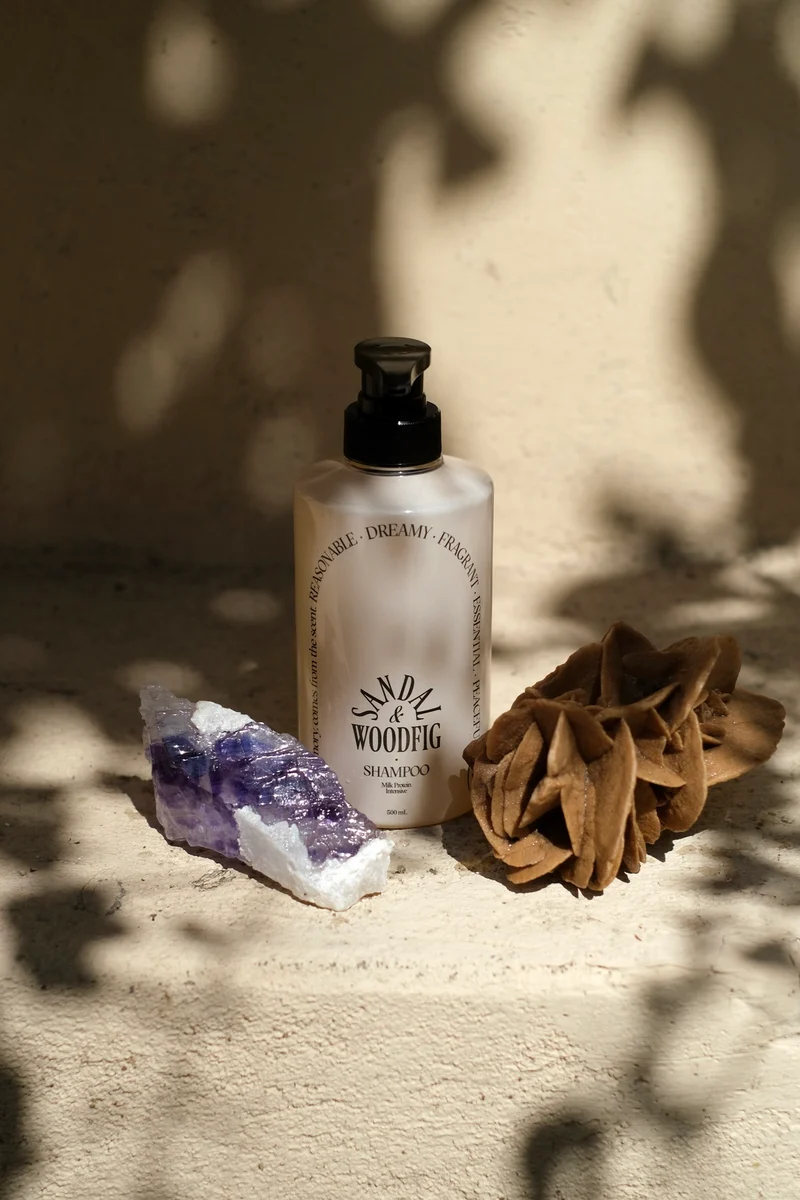 Milk Protein Intensive Shampoo sandal & Woodfig