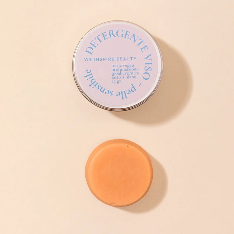 Detergente viso solido pelle sensibile WE INSPIRE BEAUTY
