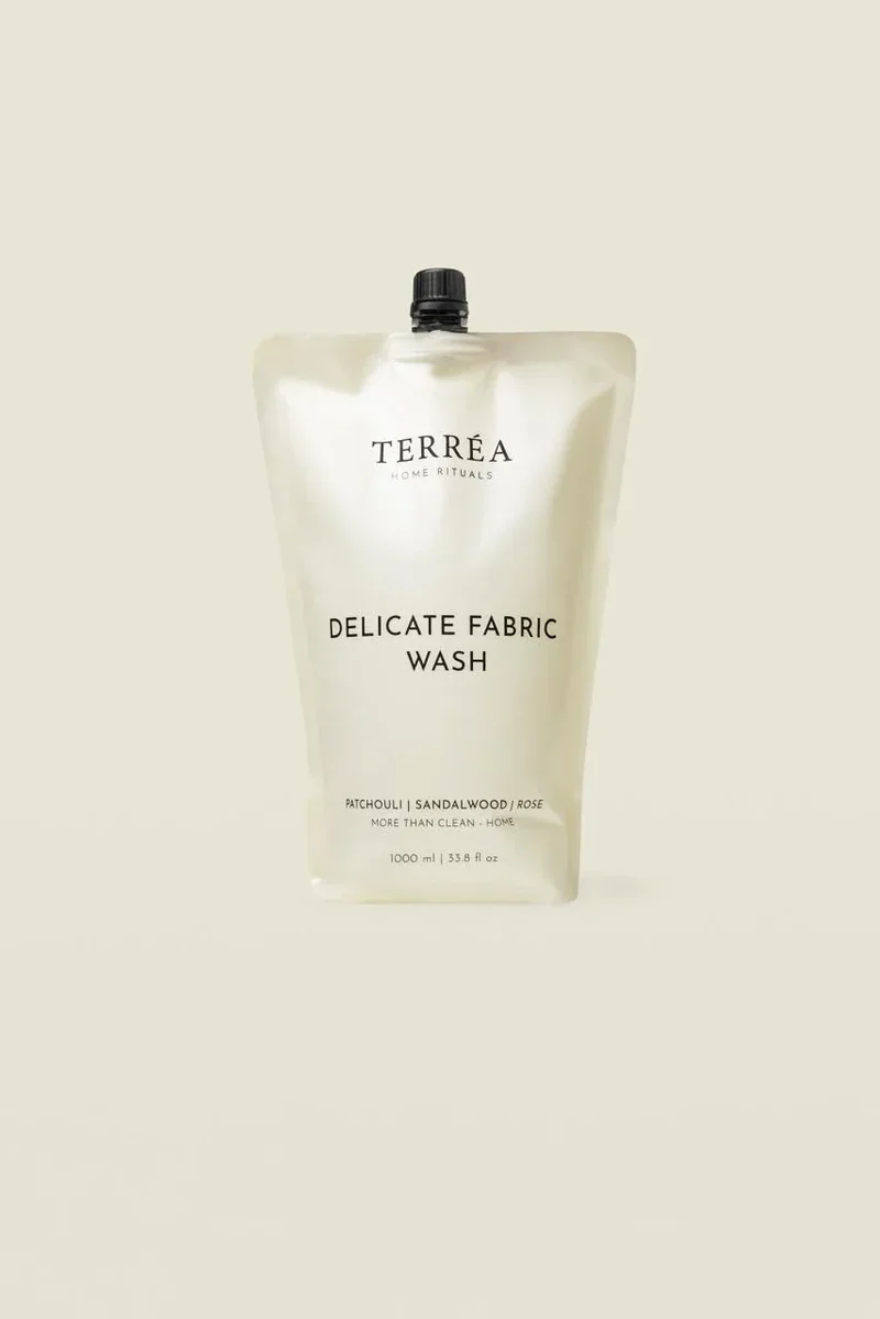 Terréa Refill Delicate Fabric Wash, Patchouli / Sandalwood / Rose, 1000 ml